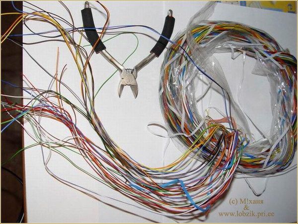 Солдатики из проволки