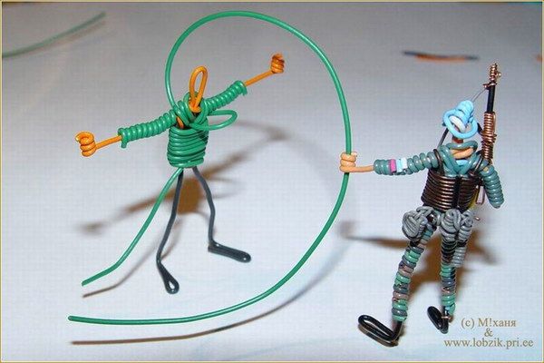 Солдатики из проволки