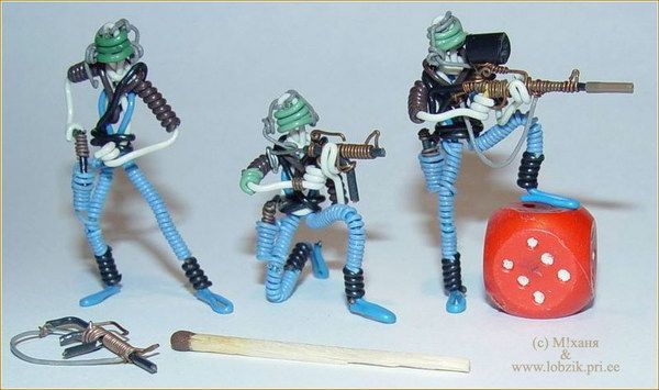 Солдатики из проволки