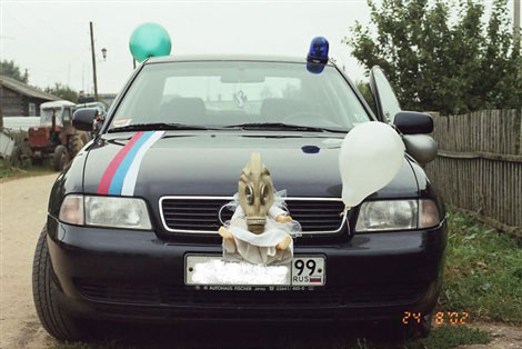 �������