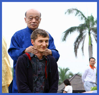 ����� ��� �� ������� � COMEDY CLUB!