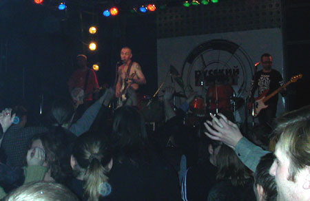 ��-�����