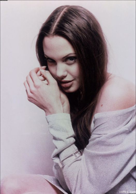 ��������� ����� (Angelina Jolie)