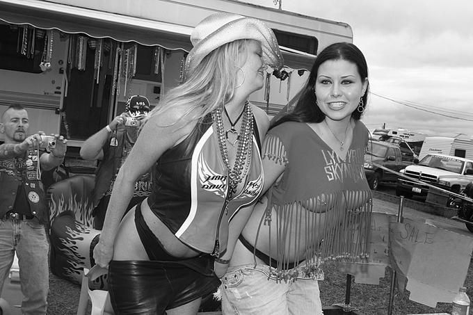 ������ ����