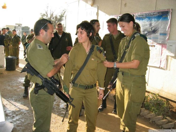 Девушки израильской армии