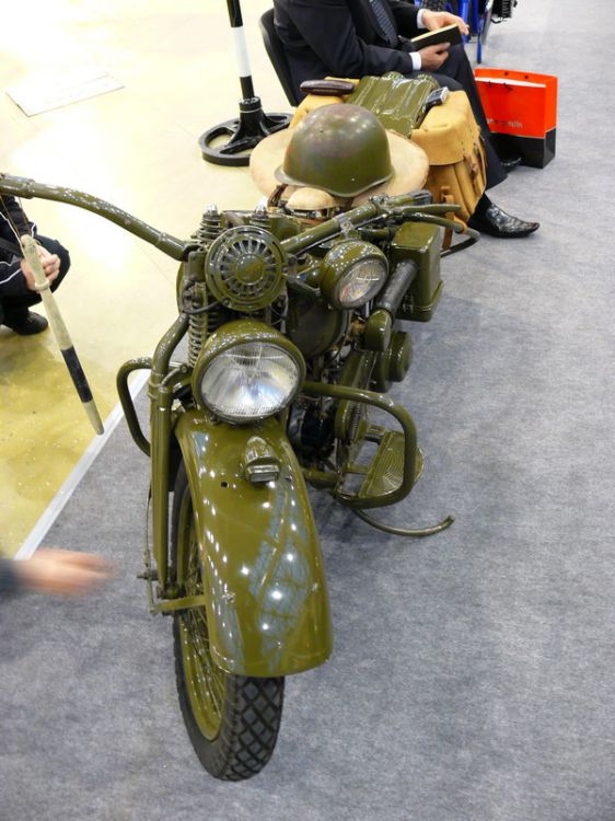 ���� ���