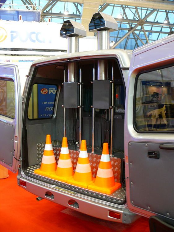 ���� ���