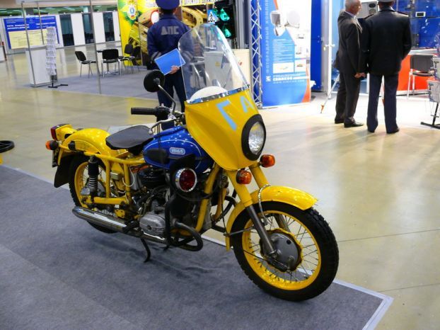 ���� ���