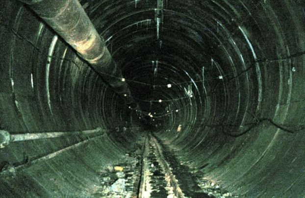 ����������