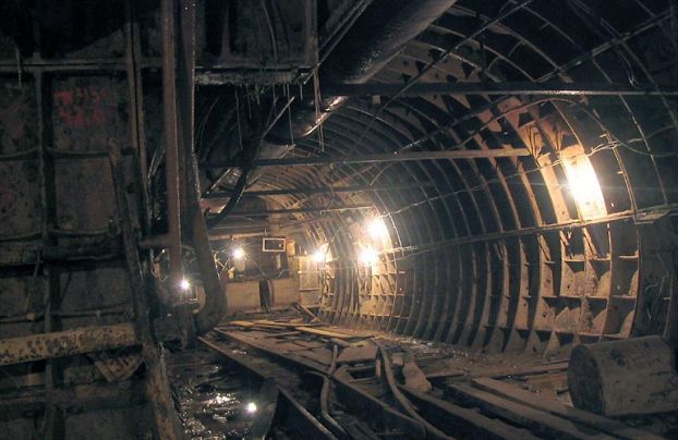 ����������