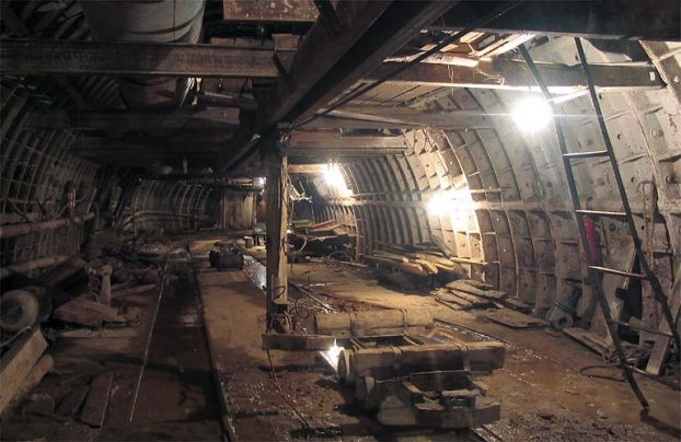 ����������