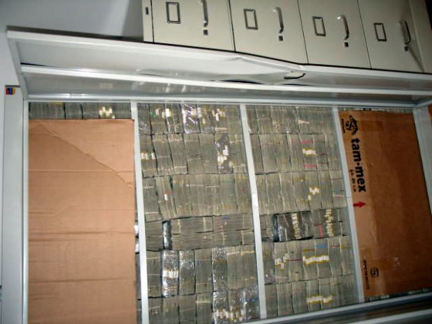 205 миллионов долларов