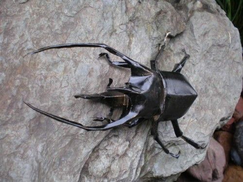 �������