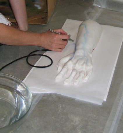 �������