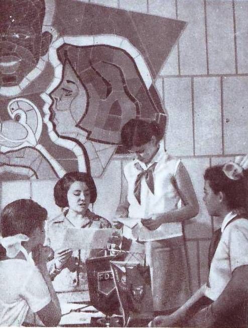 �������