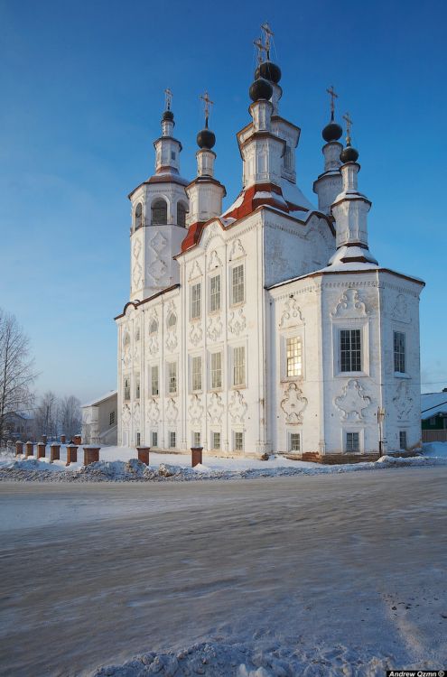 ������ ������