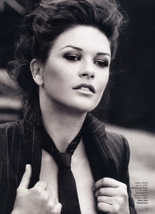 ������ ���� ����� (Catherine Zeta Jones)