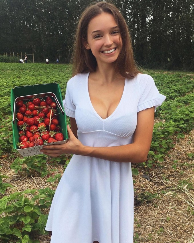 ����
