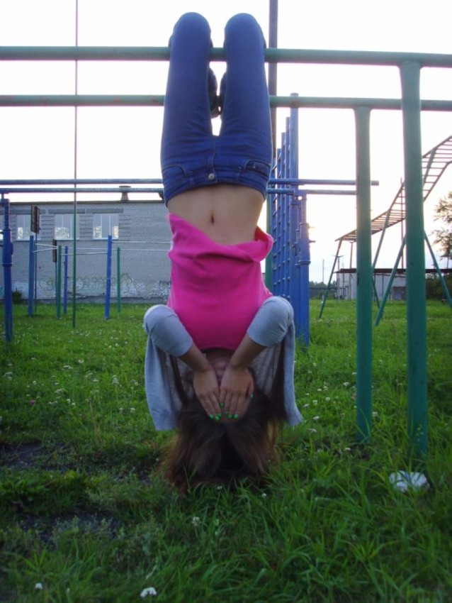 �������