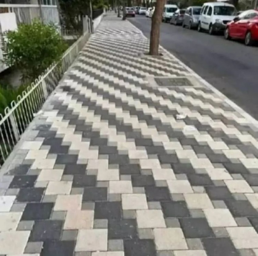 ����