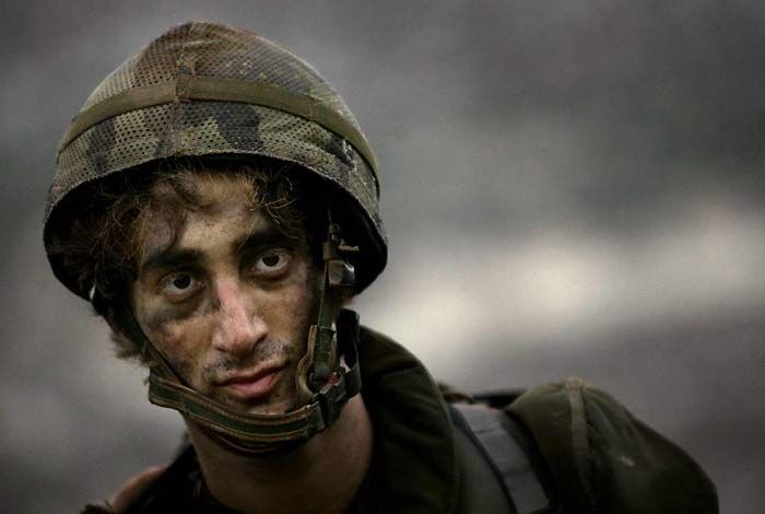 ���� ���� �� Reuters