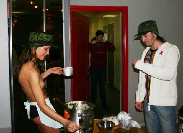 23 �������