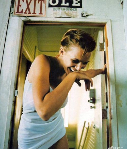 ������ ��������� (Natasha Henstridge)