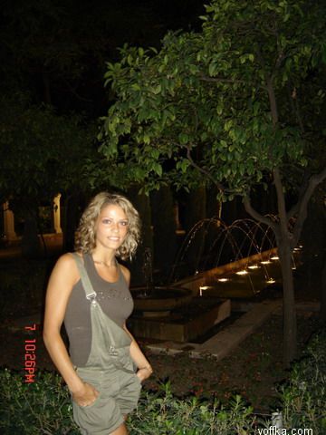 Niki Belucci - The topless DJane