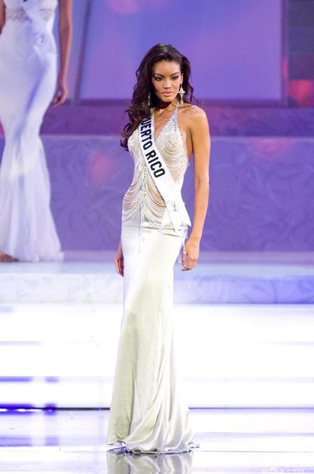 Zuleyka Rivera (Miss Puerto Rico / Miss Universe 2006)