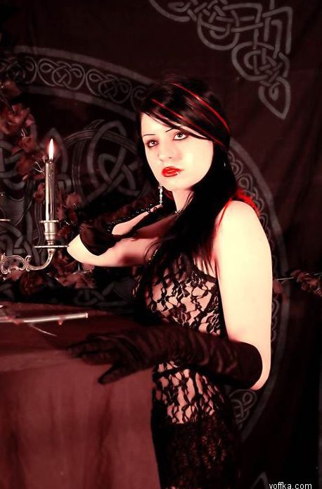 �������