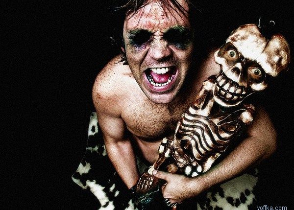 ���� Herr Buchta