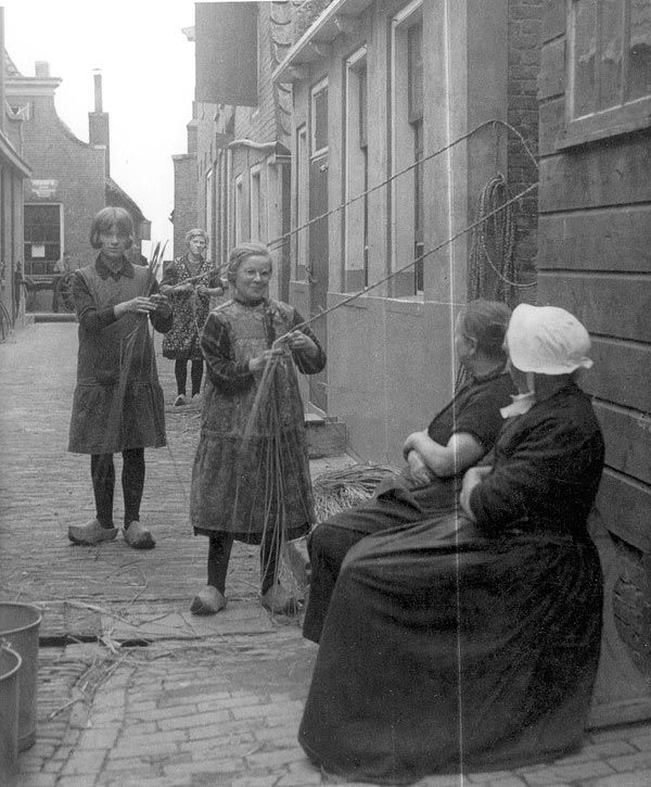 ������ ����� ��������� (1900-1930-� ����)