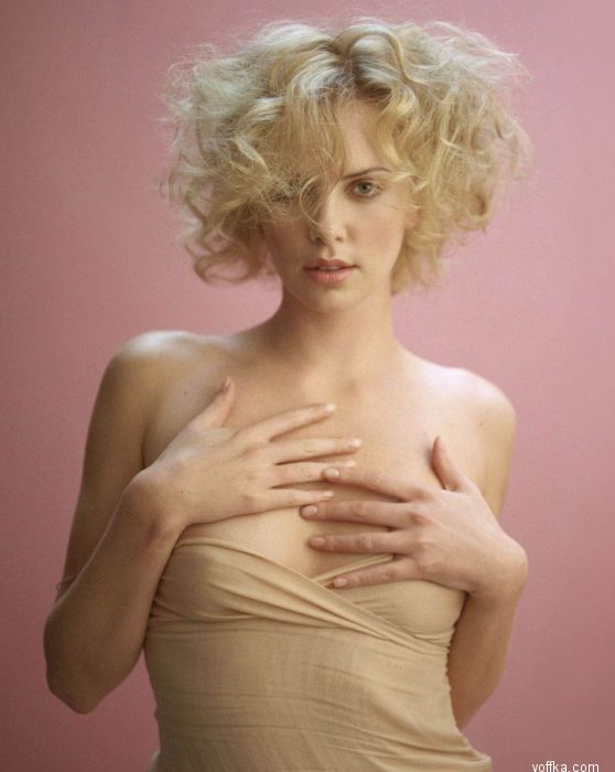 Charlize Theron 