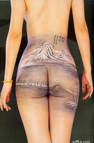 Бодиарт по-японски.