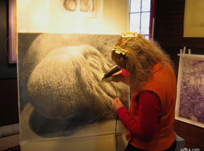 Современное искусство - яйца